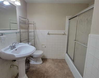 4415 Mckinney Street - Photo Thumbnail 12