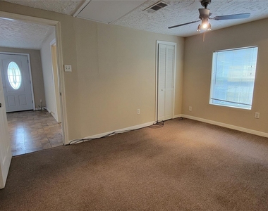 4415 Mckinney Street - Photo Thumbnail 8