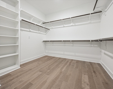 1607 Roy Street - Photo Thumbnail 28