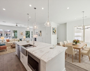 1607 Roy Street - Photo Thumbnail 14