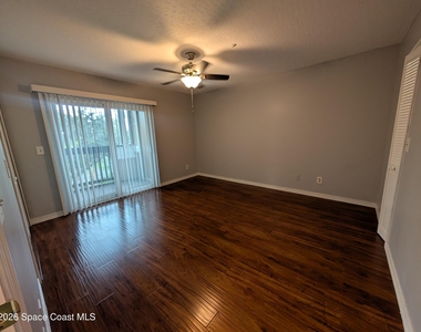 7667 N Wickham Road - Photo Thumbnail 9
