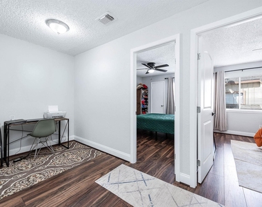 12668 Newbrook Drive - Photo Thumbnail 32