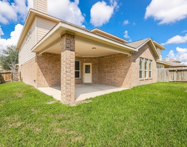 6135 Carver Pines Drive - Photo Thumbnail 32