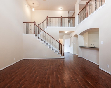 6135 Carver Pines Drive - Photo Thumbnail 7