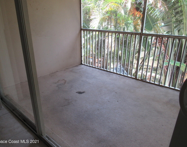 400 Catalina Road - Photo Thumbnail 9