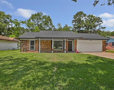 2543 Fountain View Street - Photo Thumbnail 1