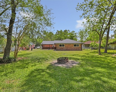 2543 Fountain View Street - Photo Thumbnail 30