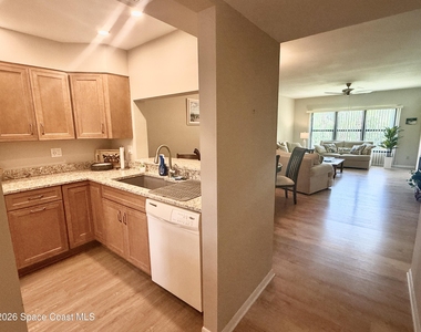 6175 S Mirror Lake Drive - Photo Thumbnail 4