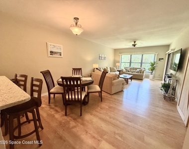 6175 S Mirror Lake Drive - Photo Thumbnail 9
