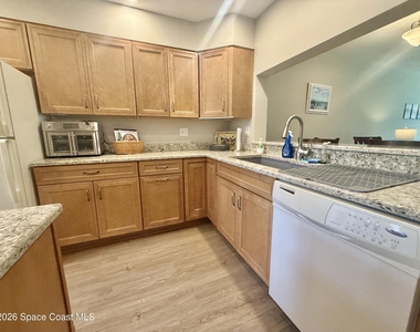 6175 S Mirror Lake Drive - Photo Thumbnail 5