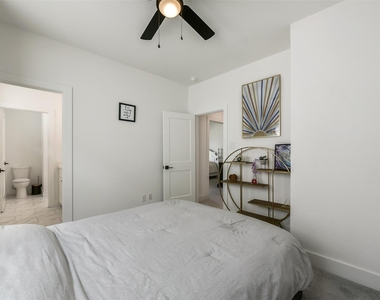 1228 Mcneil Street - Photo Thumbnail 14