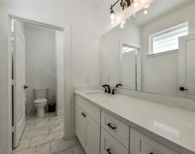 1228 Mcneil Street - Photo Thumbnail 19