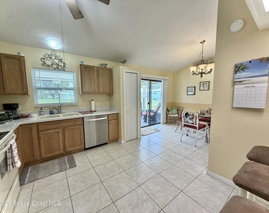 757 Beard Avenue - Photo Thumbnail 9