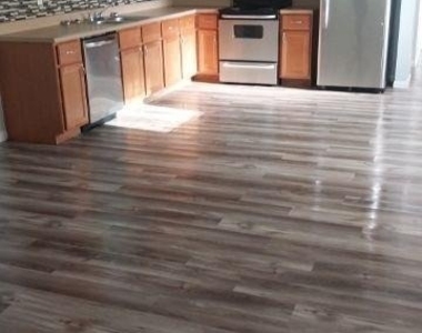 717 6th Avenue N - Photo Thumbnail 4