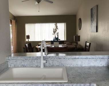 523 Ocean Park Lane - Photo Thumbnail 9