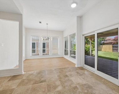 11426 Lakeside Place Dr - Photo Thumbnail 7