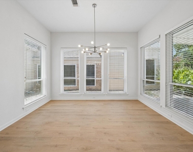 11426 Lakeside Place Dr - Photo Thumbnail 5