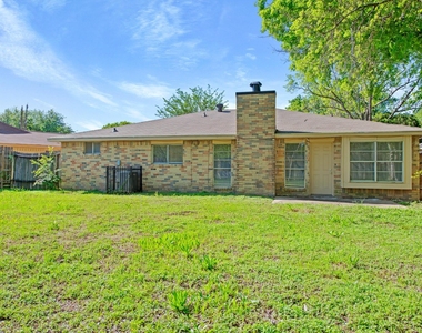 6450 Bazel Brook Drive - Photo Thumbnail 12