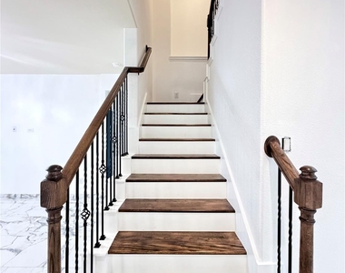 30239 Twisting Springs Drive - Photo Thumbnail 20