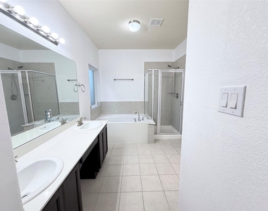 30239 Twisting Springs Drive - Photo Thumbnail 9