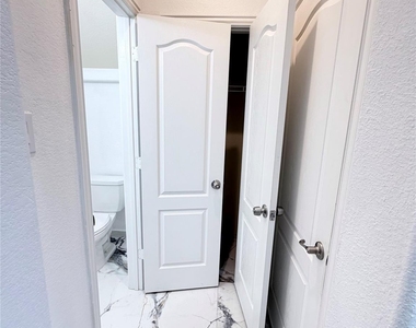 30239 Twisting Springs Drive - Photo Thumbnail 18