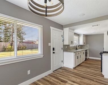 24615 Shellbrook Drive - Photo Thumbnail 12