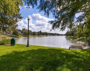 3827 Shady Breeze Drive - Photo Thumbnail 18