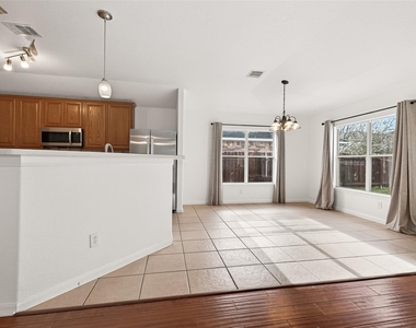 2638 Marquette Trail - Photo Thumbnail 10