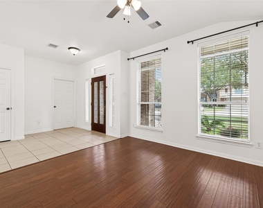 2638 Marquette Trail - Photo Thumbnail 5