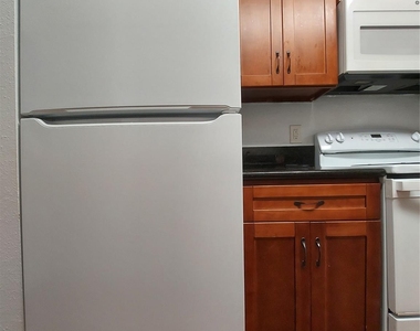 3807 Quiet Place Drive - Photo Thumbnail 36