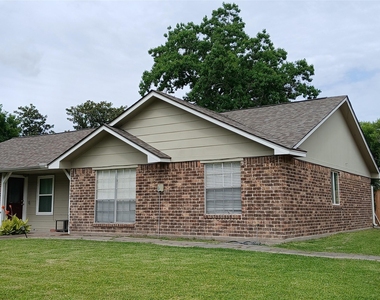 3807 Quiet Place Drive - Photo Thumbnail 1