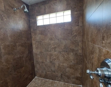 3807 Quiet Place Drive - Photo Thumbnail 13
