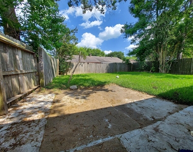 3807 Quiet Place Drive - Photo Thumbnail 43