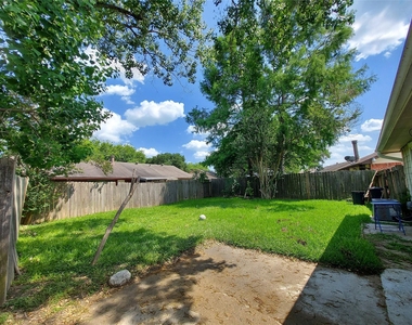 3807 Quiet Place Drive - Photo Thumbnail 44