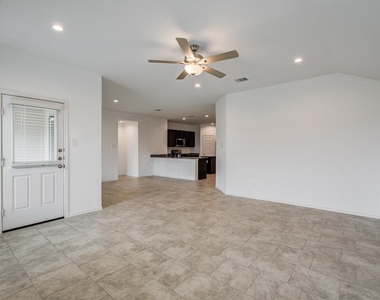 1206 Cattle Chute Court - Photo Thumbnail 26