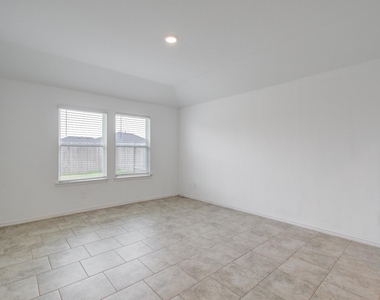 1206 Cattle Chute Court - Photo Thumbnail 28