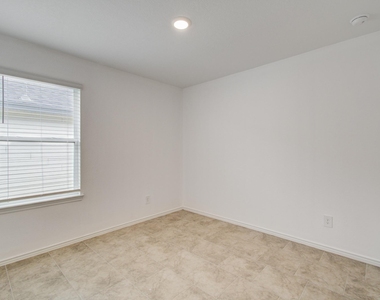 1206 Cattle Chute Court - Photo Thumbnail 17