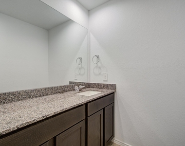 1206 Cattle Chute Court - Photo Thumbnail 32