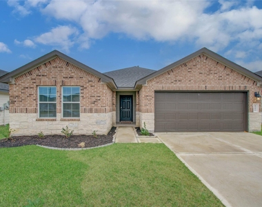1206 Cattle Chute Court - Photo Thumbnail 3