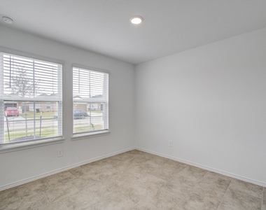 1206 Cattle Chute Court - Photo Thumbnail 13
