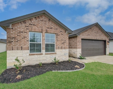 1206 Cattle Chute Court - Photo Thumbnail 6