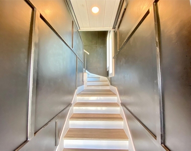2001 29th Street - Photo Thumbnail 2