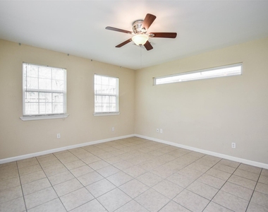 6430 Saxet Street - Photo Thumbnail 22