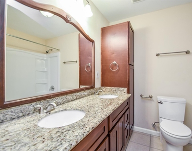 6430 Saxet Street - Photo Thumbnail 24