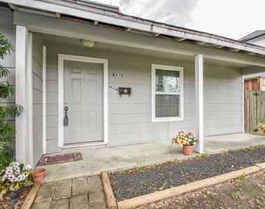 6430 Saxet Street - Photo Thumbnail 2