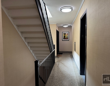 West 68th Street - Photo Thumbnail 7