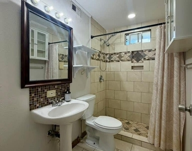 5006 Libbey Lane - Photo Thumbnail 17