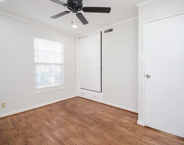 5006 Libbey Lane - Photo Thumbnail 18
