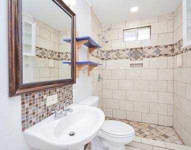 5006 Libbey Lane - Photo Thumbnail 15