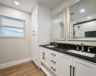 10930 White Thorn Street - Photo Thumbnail 33